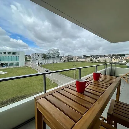 Presqu'ile, Neuf Avec Balcon, Salle De Gym Et Parking Apartman *