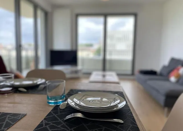 Presqu'ile, Neuf Avec Balcon, Salle De Gym Et Parking Daire Caen