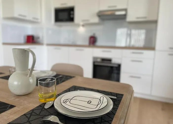 Daire Presqu'ile, Neuf Avec Balcon, Salle De Gym Et Parking Caen